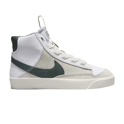 Pre-owned Nike Blazer Mid '77 Se Ps 'white Vintage Green' | Kid's Size 2