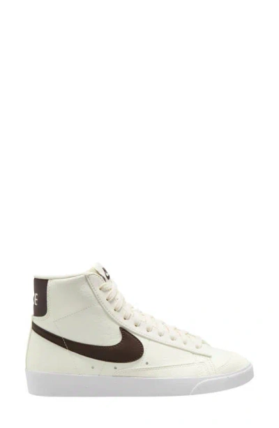 NIKE BLAZER MID '77 SNEAKER