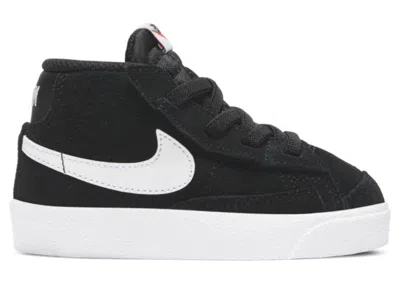 Pre-owned Nike Blazer Mid 77 Sneakers In Black/total Orange/white