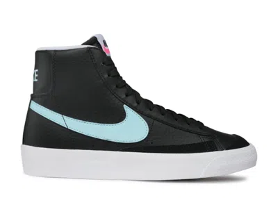 Pre-owned Nike Blazer Mid 77 Sneakers In Black/white/mint Foam