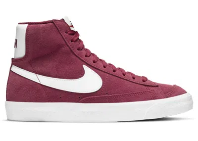 Pre-owned Nike Blazer Mid 77 Suede Sneakers In Team Red/black