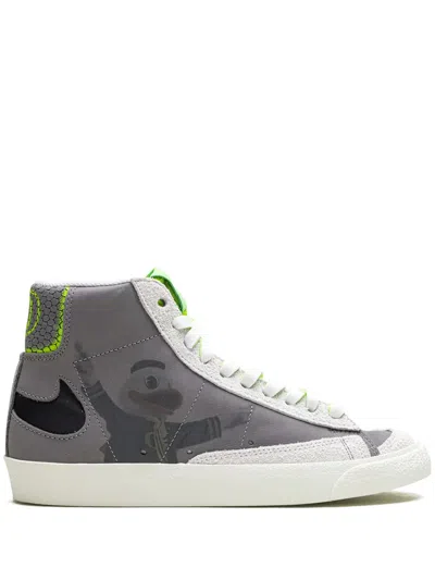 Nike Blazer Mid '77 "university Of Oregon Football" Sneakers In Grey