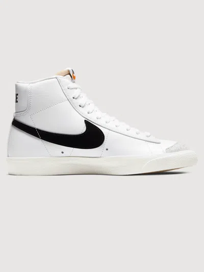 NIKE BLAZER MID '77 VINTAGE