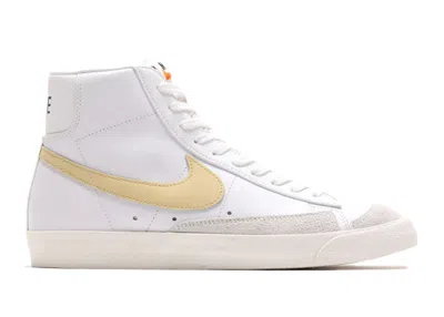 Pre-owned Nike Blazer Mid 77 Vintage (women's) Sneakers In White/peach/hyper Crimson
