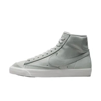 Nike Blazer Mid Prm Mf Photon Dust / Summit White Dq7572-001 Women's In Green