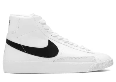 Pre-owned Nike Blazer Mid Sneakers In White/black