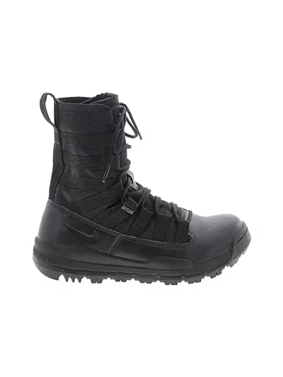 Pre-owned Nike Boots In Black