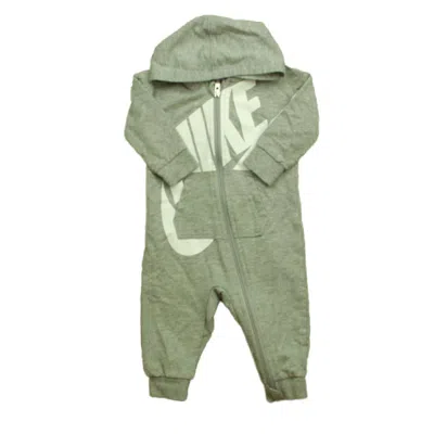 Pre-owned Nike Kids' Boys Gray Long Sleeve Outfit In Green