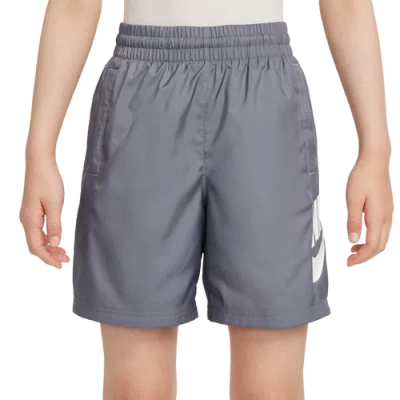 NIKE BOYS NIKE NSW CLUB HBR WOVEN 6 INCH SHORTS