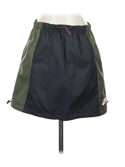 Pre-owned Nike Casual Skirt In Green