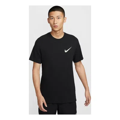 Nike Casual T-shirt 'black'