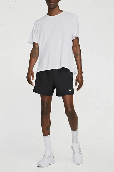 Nike Challenger 5" Running Short In Black, Men's At Urban Outfitters