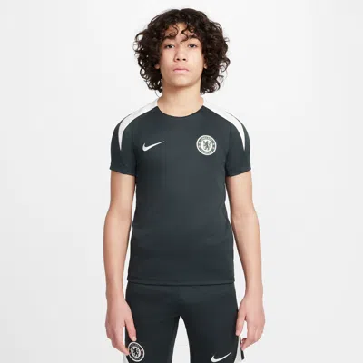Nike Chelsea Fc Strike Big Kids'  Dri-fit Soccer Short-sleeve Top In Green