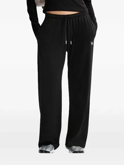 Nike Chill Knit Track Pants In Black