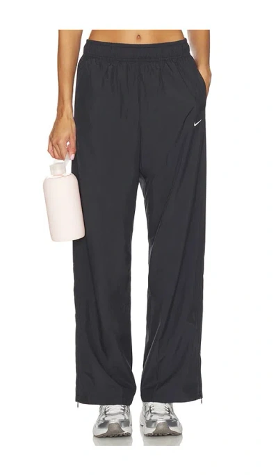 Nike Classic Open Hem Pant In Black