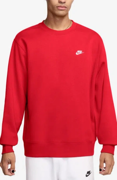 Nike Club Brushed Fleece Crewneck Sweatshirt