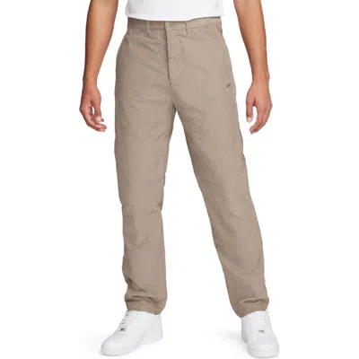 Nike Men's Club Corduroy Chino Pants In Brown