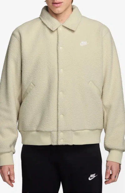 Nike Club Fleece Coach's Jacket In Neutral