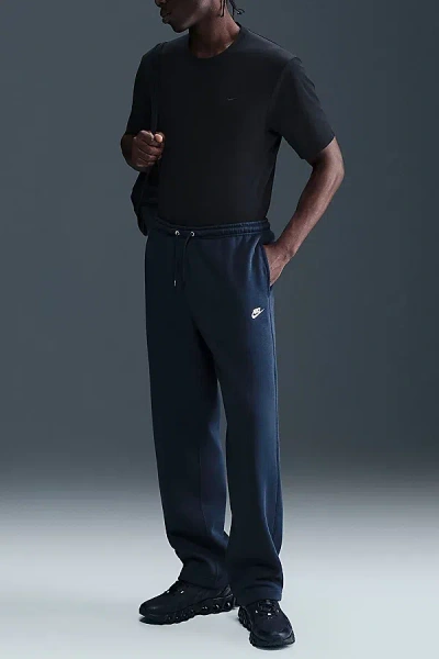 Nike Club Fleece Open Hem Sweatpant In Obsidian, Men's At Urban Outfitters