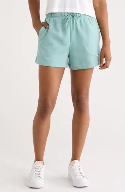 Nike Club Fleece Shorts In Blue