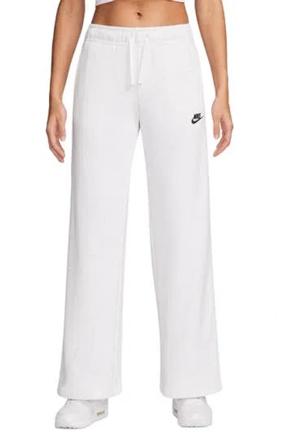Nike Club Fleece Sweatpants In White