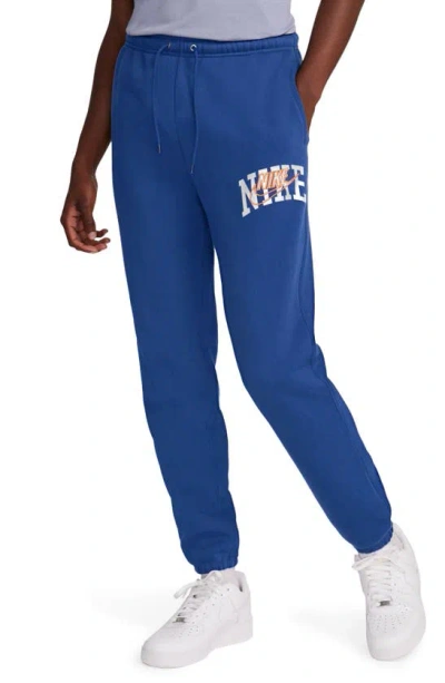 Nike Club Fleece Sweatpants In Blue