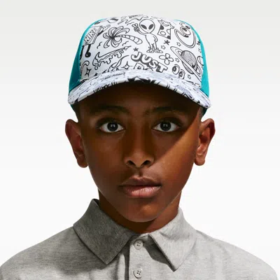 Nike Club Little Kids' Structured Cap In White