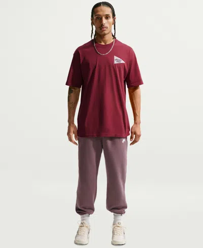 Nike Club Men's Fleece Drawstring Joggers Pants In Burgundy