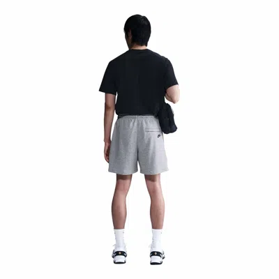 NIKE CLUB MEN'S FRENCH TERRY FLOW SHORTS