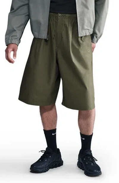 Nike Club Seoul Oversized Shorts In Green