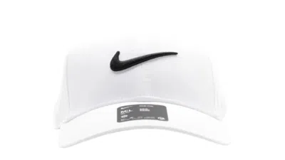 Pre-owned Nike Club Structured Drifit Cap In White