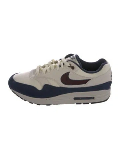 Pre-owned Nike Colorblock Pattern Embroidered Accent Sneakers In Blue