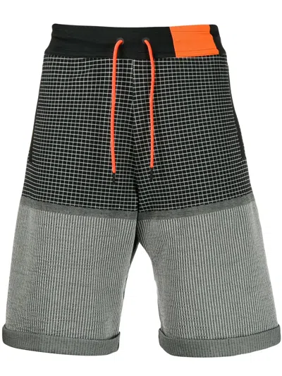 Nike Contrast Drawstring Shorts In Black
