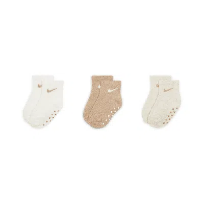 Nike Baby Swoosh Ankle Gripper Socks (3-pairs) In White