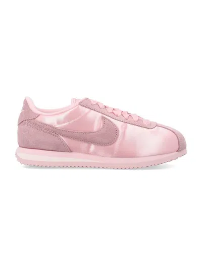 Nike Cortez Low-top Sneakers In Pink