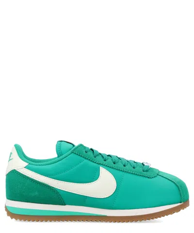 Nike Cortez Woman In Green