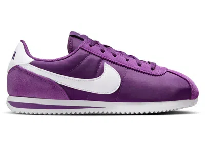 Pre-owned Nike Cortez Textile Sneakers In Viotech/white