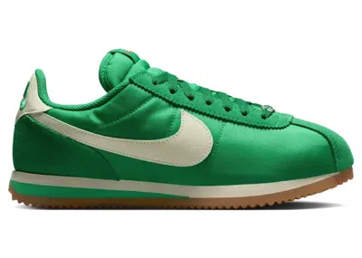 Pre-owned Nike Cortez Txt (women's) Sneakers In Stadium Green/safety Orange/gum Light Brown
