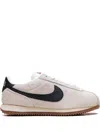 Nike Cortez Vintage Sneaker In 白色
