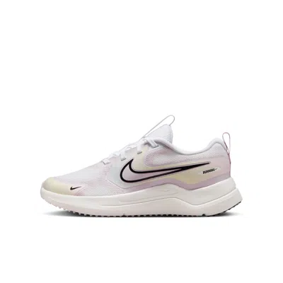 Nike Cosmic Runner Se 2 Big Kids' Running Shoes In White