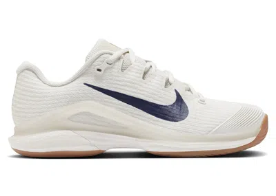 Pre-owned Nike Court Air Zoom Vapor 12 Hc Binary Blue (women's) Sneakers In Summit White/phantom/gum Medium Brown