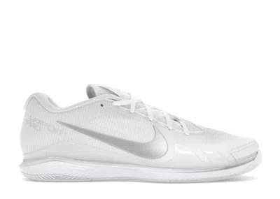 Pre-owned Nike Court Air Zoom Vapor Pro Hc (women's) Sneakers In White/silver