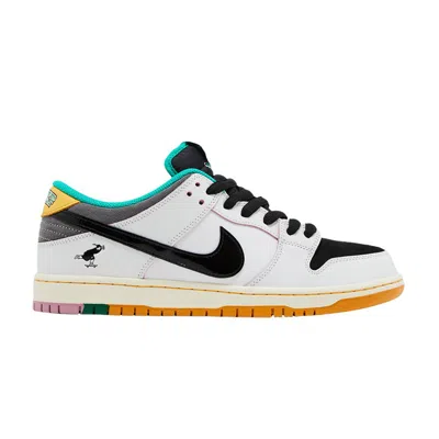 Pre-owned Nike Csef X Dunk Low Sb 'white Clear Emerald'