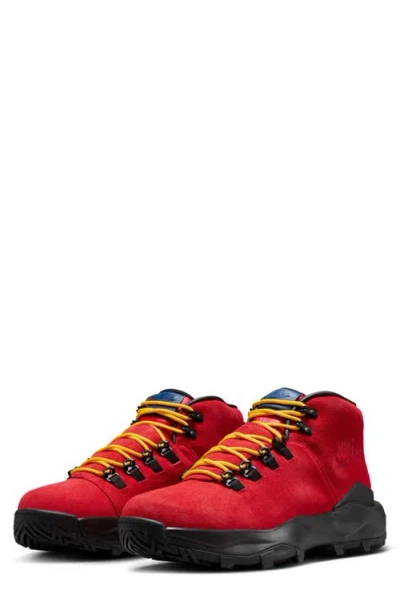 Nike Cygnal Sneaker Boot In Multicolor