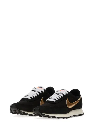 Nike Daybreak Panneled Sneakers In Black
