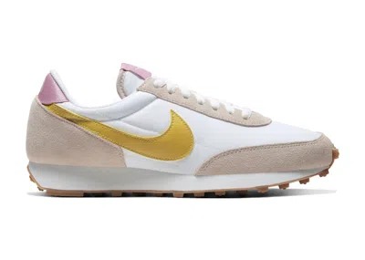 Pre-owned Nike Daybreak (women's) Sneakers In Wheat/phantom/scream Green