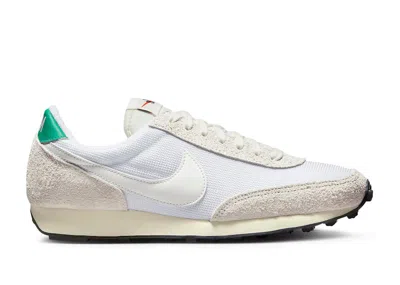 Pre-owned Nike Dbreak Vintage Summit (women's) Sneakers In Stadium Green/white/black