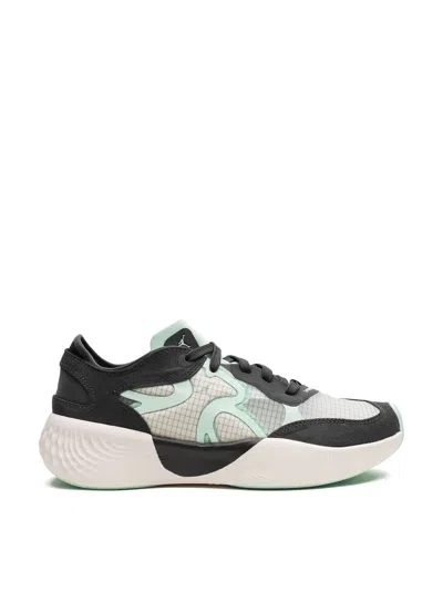 Nike Delta 3 Low Mint Foam Sneakers In Multi