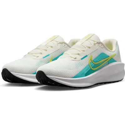 Nike Downshifter 13 Running Shoe In Multi