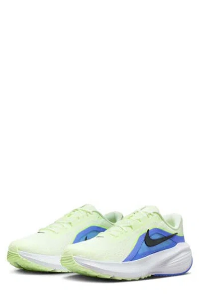 Nike Downshifter 14 Running Shoe In Green